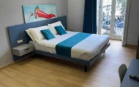 Astoria Napoli Centrale